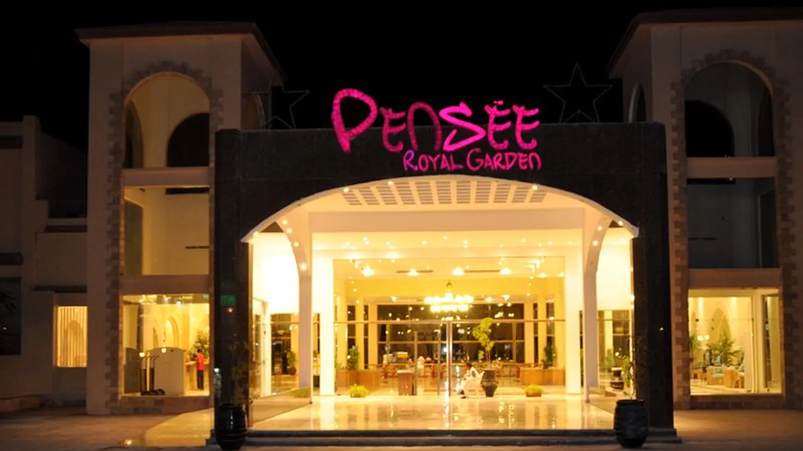 Transfer Flughafen Marsa Alam zum Pensee Royal Garden Resort